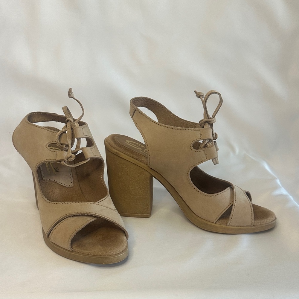 Sbicca Tan Women's Heeled Sandals